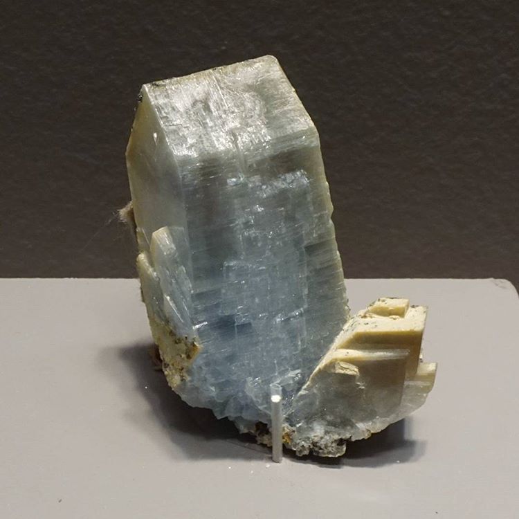 Shine-Minerals